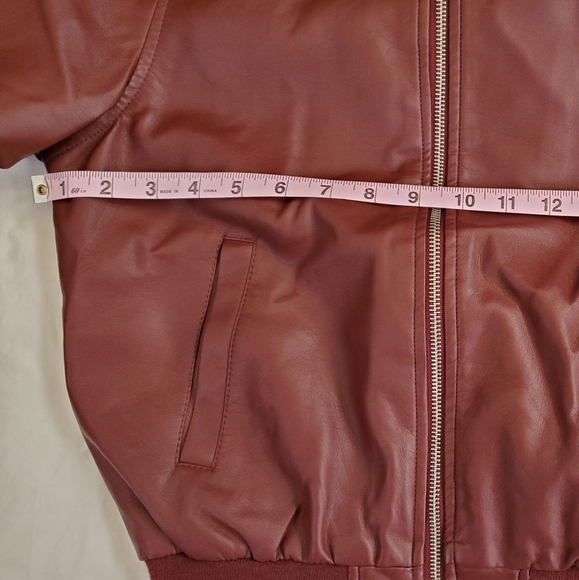 Ambiance. Size small.  Burgundy - Picture 7 of 12